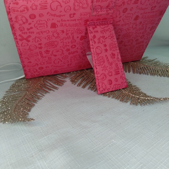 Kawaii pink tablet case with keyboard - Picture 2 of 8
